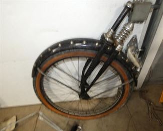 VIEW 2 FRONT WHEEL W/SPRINGS 