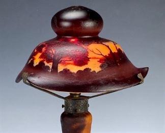 Muller Freres Luneville Scenic Cameo Glass Lamp - Lot 117a