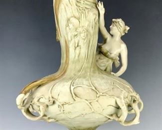 Fine Large Amphora Figural Art Nouveau Vase - Lot 129a
