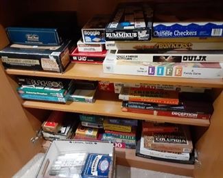 Nice selection of vintage board games and puzzles