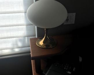 Unique design on these Italian mushroom and brass end table lamps have 2 