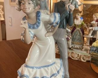 LLadro courting couple  $45