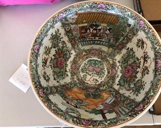 Chinese bowl decorated inside and out