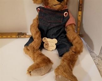 Bearly There Inc "Mister Everything"