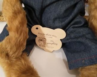 Bearly There Inc "Mister Everything"