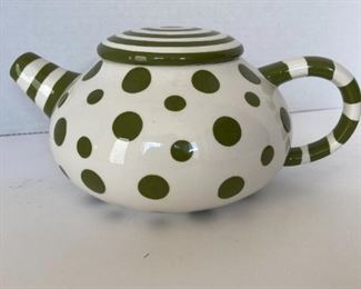 Cute polka dot tea pot