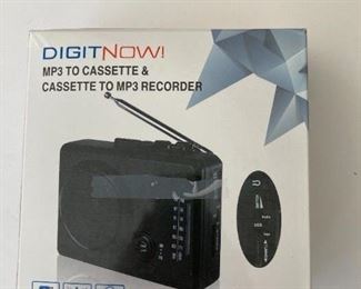 Cassette to MP3 recorder. NIB