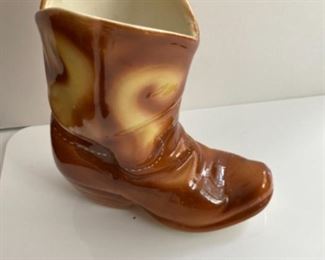 Collectilbe Shoes. Variety of Porcelain, Glass, Wood, Ceramic and plastic. Vintage and modern. Various sizes and shapes!
