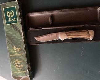 Nieto knife with box and case
