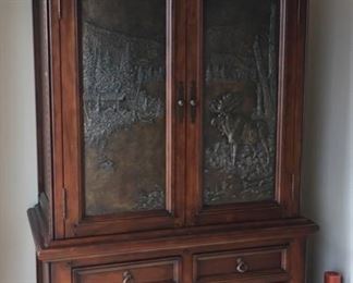 KLAUSSNER DESIGNER DICK IDOL WARDROBE CABINET. PRISTINE CLEAN CONDITION.