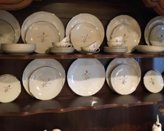 HIGH END VINTAGE CHINA SET