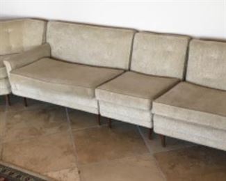MID CENTURY MODERN FABRIC SECTIONAL SOFA