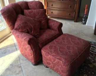 PREMIUM KING HICKORY RED FABRIC CHAIR AND OTTOMAN IN EXCELLENT CONDITION.
