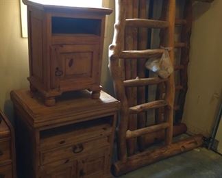 RUSTIC LOG QUEEN SIZE BED & UNFINISHED WOOD STANDS