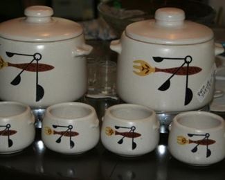 One buffet server available