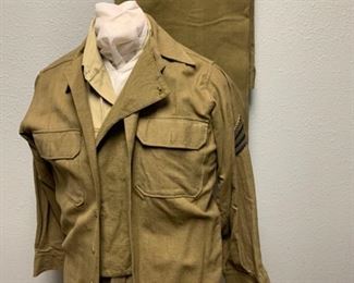 026k3 Vintage US Military Uniform
