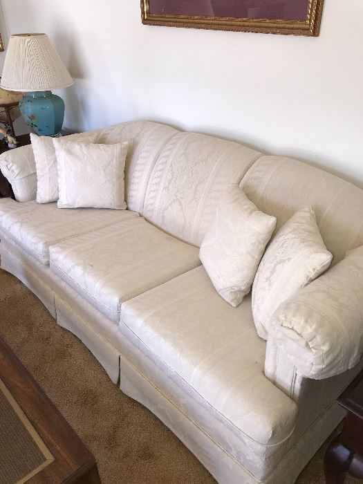 Beautiful Thomasville Upholstered Sofa