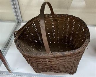 Oak Basket
