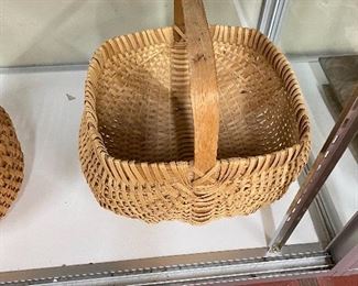 Oak Basket