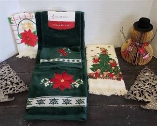 Christmas Towels, 2 Silver-plated Tree Trivet and Snowman Decor