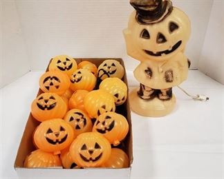 Jack-o-lantern Man Blow Mold ~ 14 in. tall ~ works and String of Jack-o-lantern Light w/Stakes