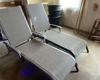 Pair of chaise lounges