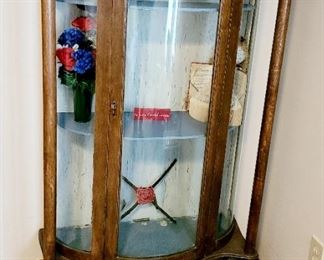 1 of 3 Vintage/Antique china cabinet with curved glass