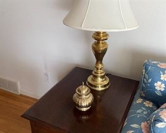 Another side table w/lamp