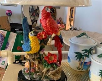 Parrot lamp
