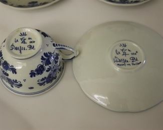 $20. Three Delft tea cups and saucers.