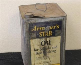 67Metal Cooking Oil Can