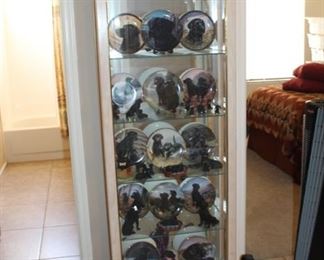 Franklin Mint and Royal Doulton Labrador plates