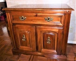 Pine Server (Part of Dining Room Suite)