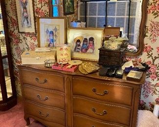 Vintage dresser with wall mirror