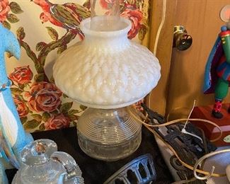 Antique wall mount lamp