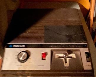Vintage radios/tape players