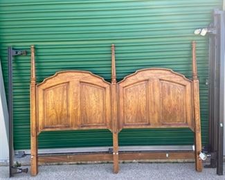 Double Arched King Poster Bed