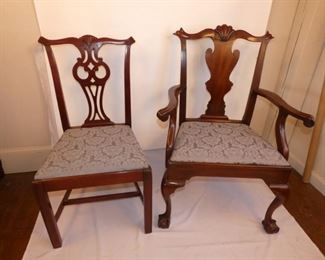 Set 8 dine chairs 