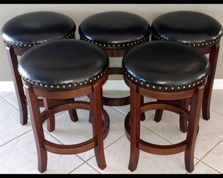 Set of 6 Lovely Barstools; Showing 5, One is still new in the Box 