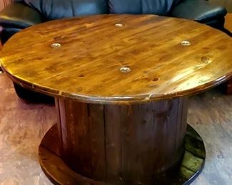BEAUTIFUL (HUGE!) wooden antique wire spool would make an awesome table !!!!