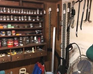 Craftsman, Blue Grass, Stanley, Disston & Sons, Delta, Makita, Porter Cable, Coleman, RemLine, Stihl tools. 
 Like new vintage carpenters tools including:  well drill bits, nice tool boxes, wood working tools, clamps, machinist planes, vices, hammers, 3/8" galvanized chain, pliers, lanterns, nails, crews, Dremels, yard tools, saws, wrenches, shop fans, wheel barrows, galvanized buckets, ladders, tool chests, tool cabinets.