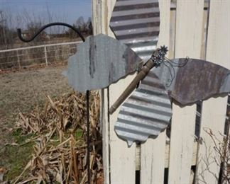 yard art