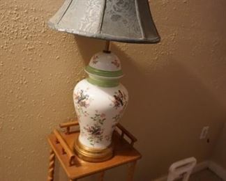 lamp, small table