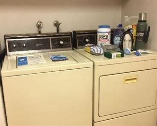 Washer / dryer. Working great.