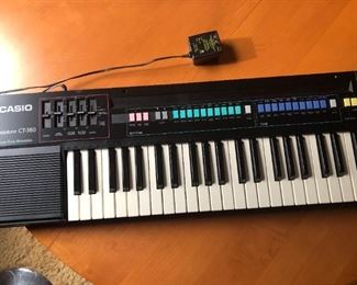 Casio Casiotone CT-380 Keyboard $145 (Photo 1/5)