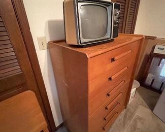 Templeton Furniture Co. Rock Hard Maple  Mid  Century Chest from Vermont  and a vintage Zenith solid state television