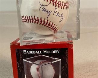 MLB Hall of Famer Tony Perez autographed baseball 