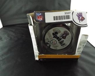 NFL Steelers spot it matching card game.