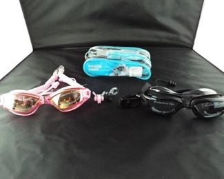 2 pack adult swimming goggles.