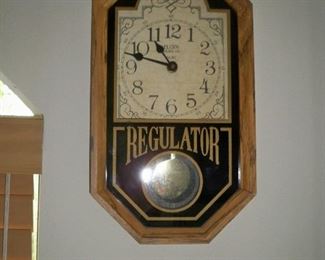 Regulator wall clock